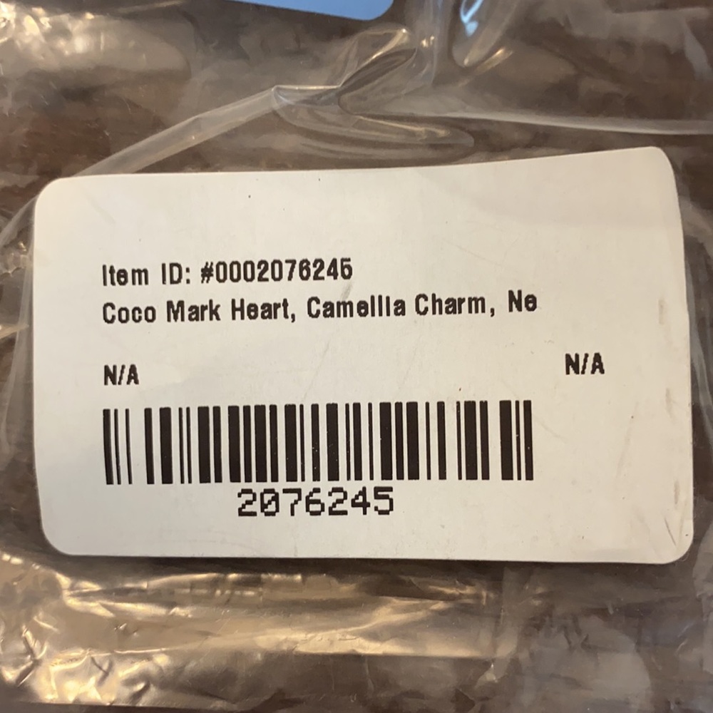 Chanel Chocker - Heart of Hearts - Authentic - Picture 7 of 11